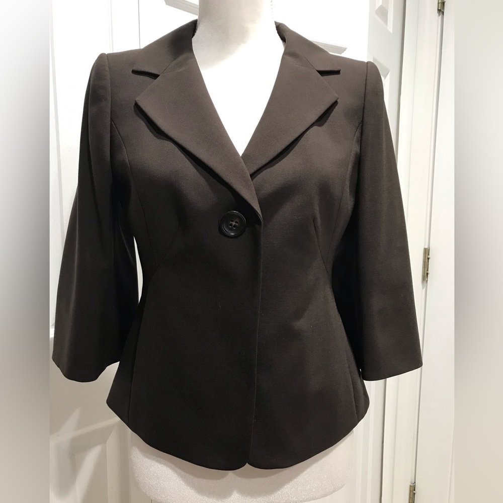 ☀️☀️☀️Ann Taylor Women’s Designer Fitted 3/4 Sleeves Pockets Jacket, Size 2